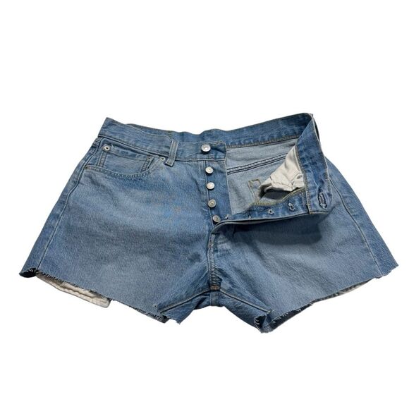 Levi’s 501 Cut Offs Shorts Light Wash Sz 31 - Picture 3 of 13
